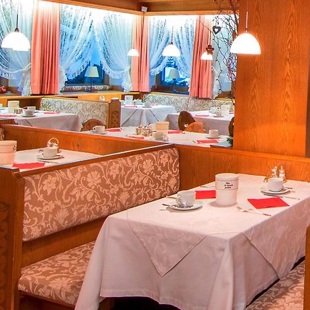 Hotel Ingram Сельва-ді-Валь-Гардена Екстер'єр фото