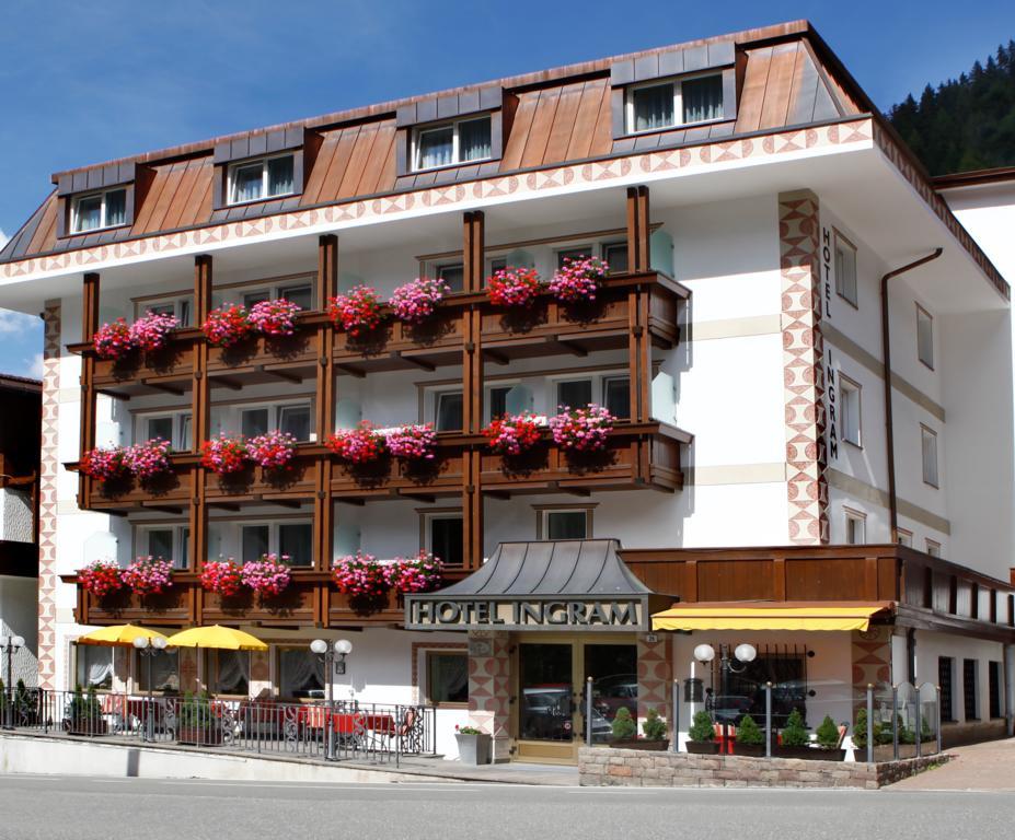 Hotel Ingram Сельва-ді-Валь-Гардена Екстер'єр фото