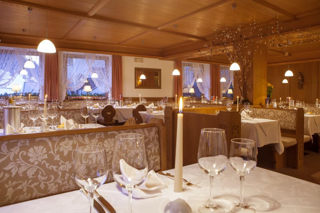 Hotel Ingram Сельва-ді-Валь-Гардена Екстер'єр фото