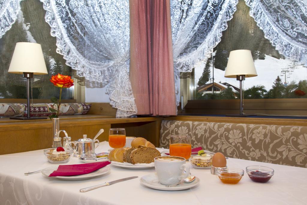 Hotel Ingram Сельва-ді-Валь-Гардена Екстер'єр фото