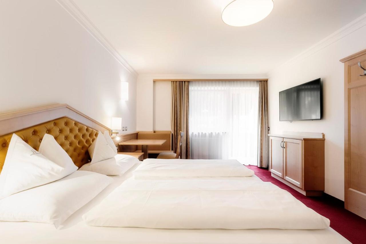 Hotel Ingram Сельва-ді-Валь-Гардена Екстер'єр фото