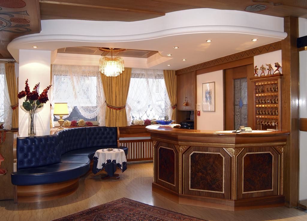Hotel Ingram Сельва-ді-Валь-Гардена Екстер'єр фото
